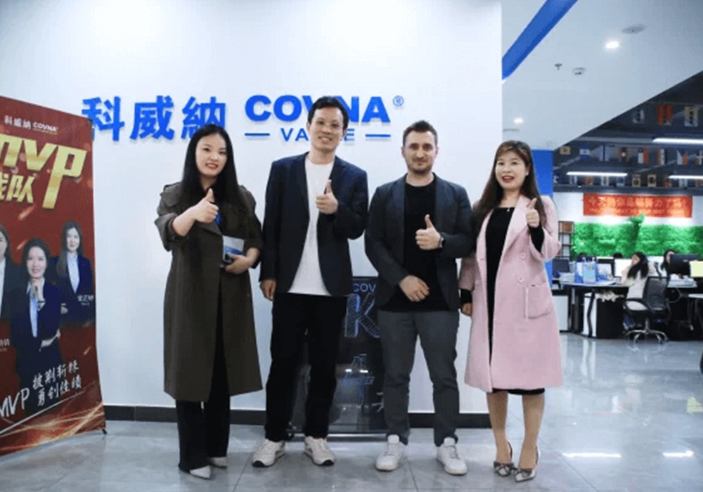 Russian Clients Visit Valve Manufacturer for Product Tour3