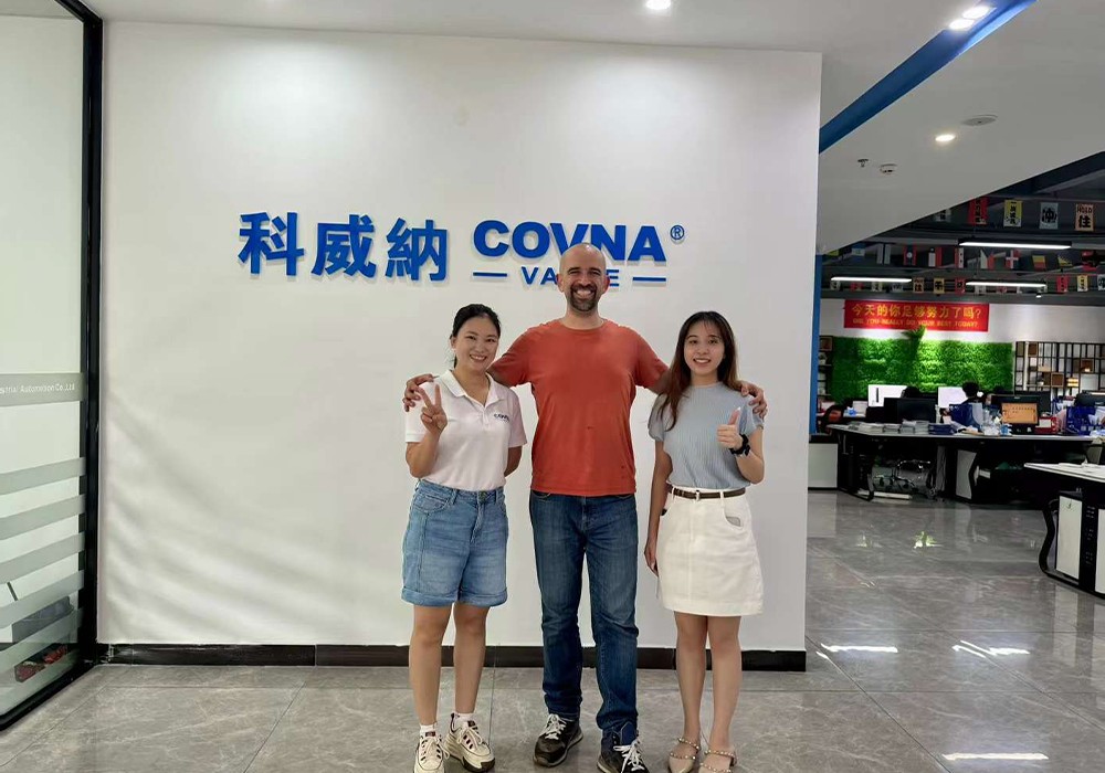 Client Explores COVNA’s New Valve IoT System During Factory Visit1
