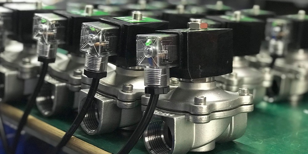 Apa yang Dimaksud dengan Valve Pneumatic 421